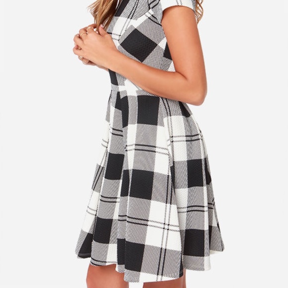 Lulus Chess Queen Black & Ivory Plaid Dress - Picture 4 of 12